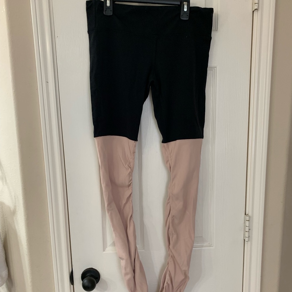 Alo goddess yoga leggings